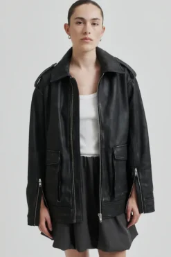 Auras Leather Jacket, black