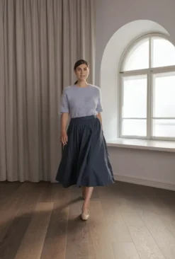 Claressa puuvillahame leveällä käänteellä, dark navy