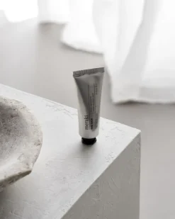 Meraki - käsiseerumi