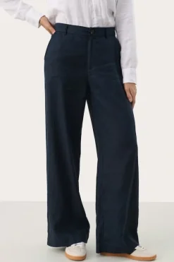 Ninnes pellavahousut, after midnight