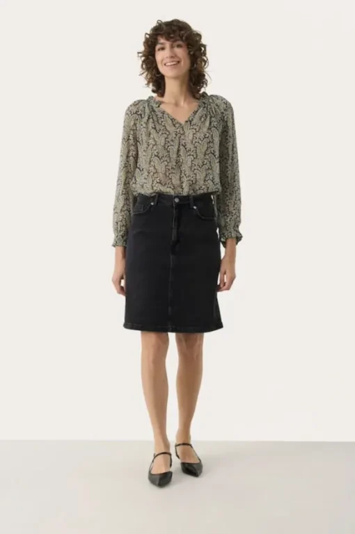 Part Two - Leja farkkuhame, washed black denim