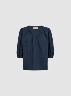 Taissa pellavapaita, spellbound