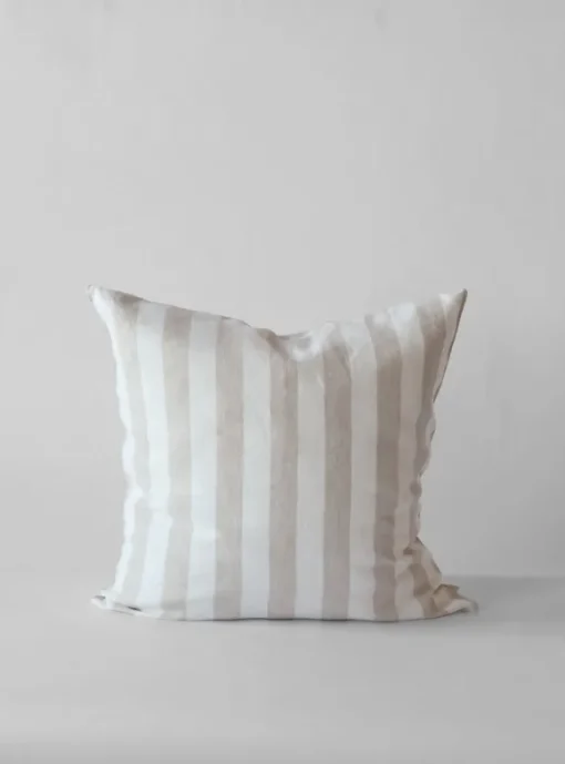 Tell Me More - Holte tyynynpäällinen 60x60, sand