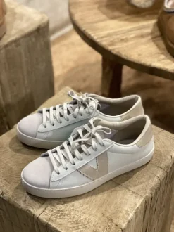 Victoria - nahkatennarit, hielo